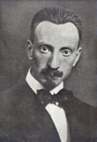 https://upload.wikimedia.org/wikipedia/commons/thumb/8/8c/Luigi_Russolo_ca._1916.gif/110px-Luigi_Russolo_ca._1916.gif